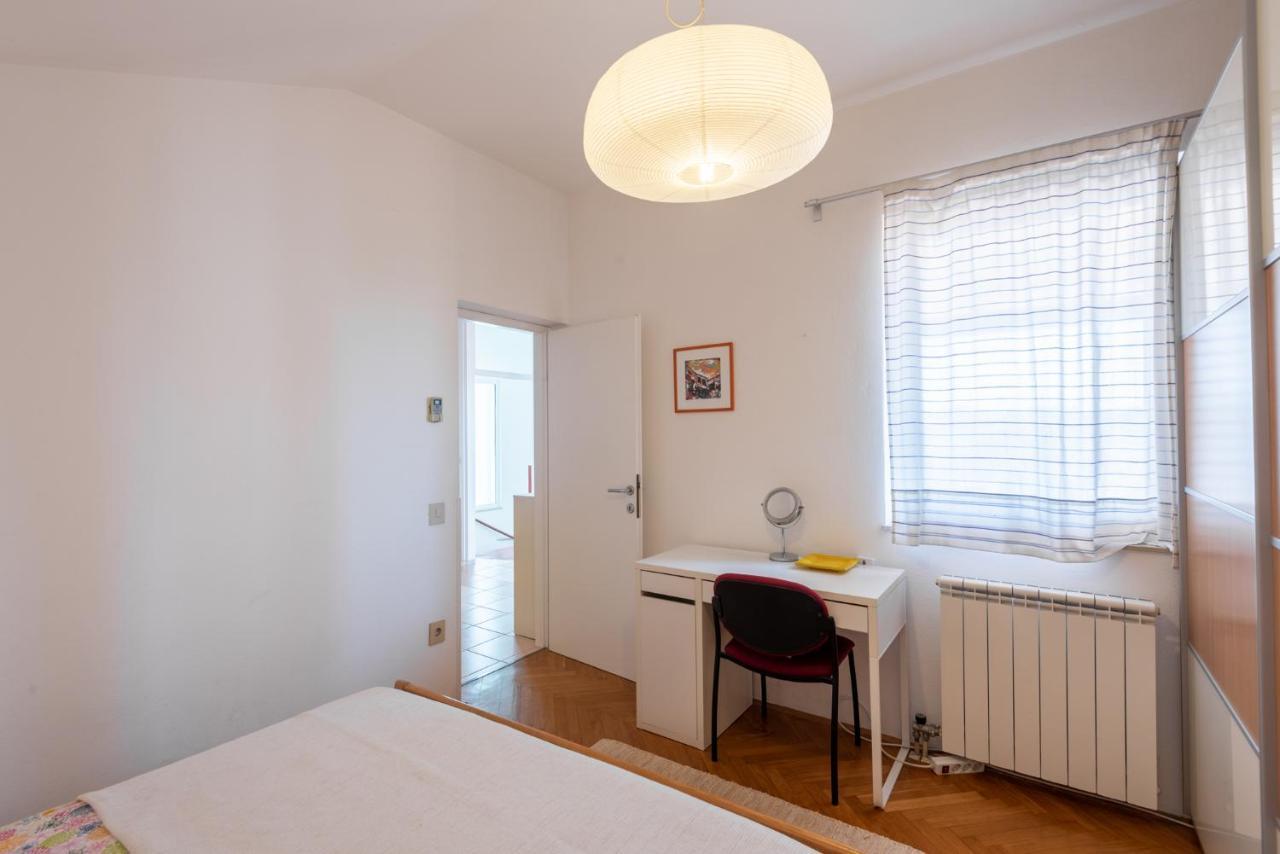 Apartment Anna 2 Pula Extérieur photo